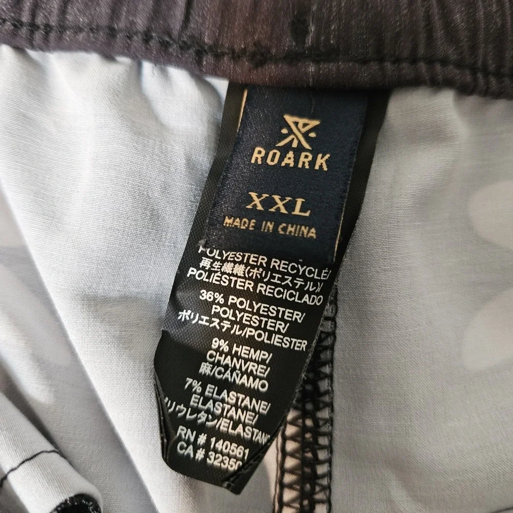Roark Surf Board Shorts Mens XXL Black Floral Smiley Face Swim Trunks Pockets